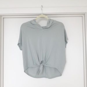 Lululemon seafoam top